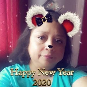 Meet your Posher, Yvette